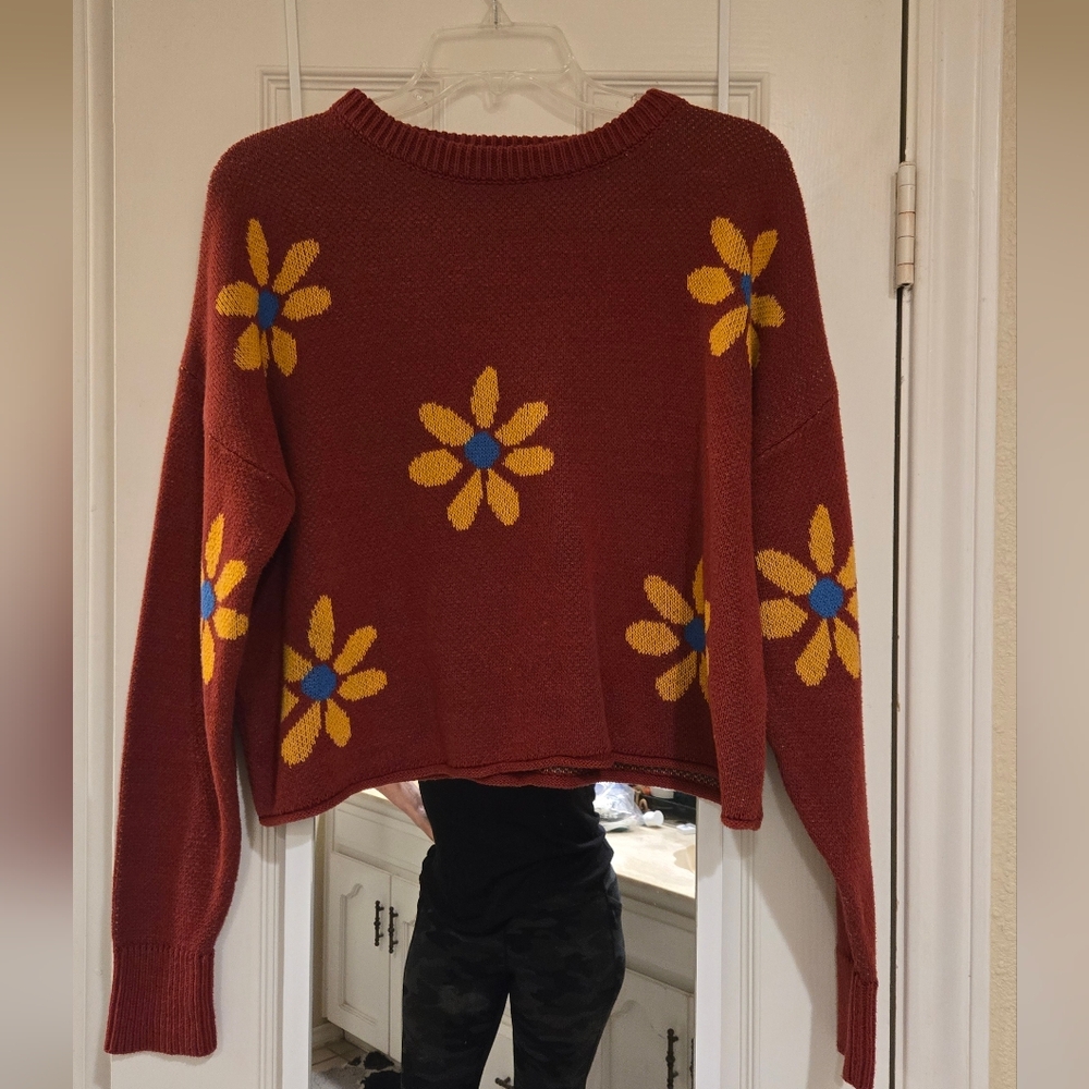 Floral Cropped Knit Sweater - Red